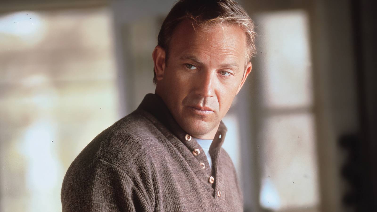 Kevin Costner's Forgotten '90s Romantic Drama Is a Surprise Streaming Hit  in America