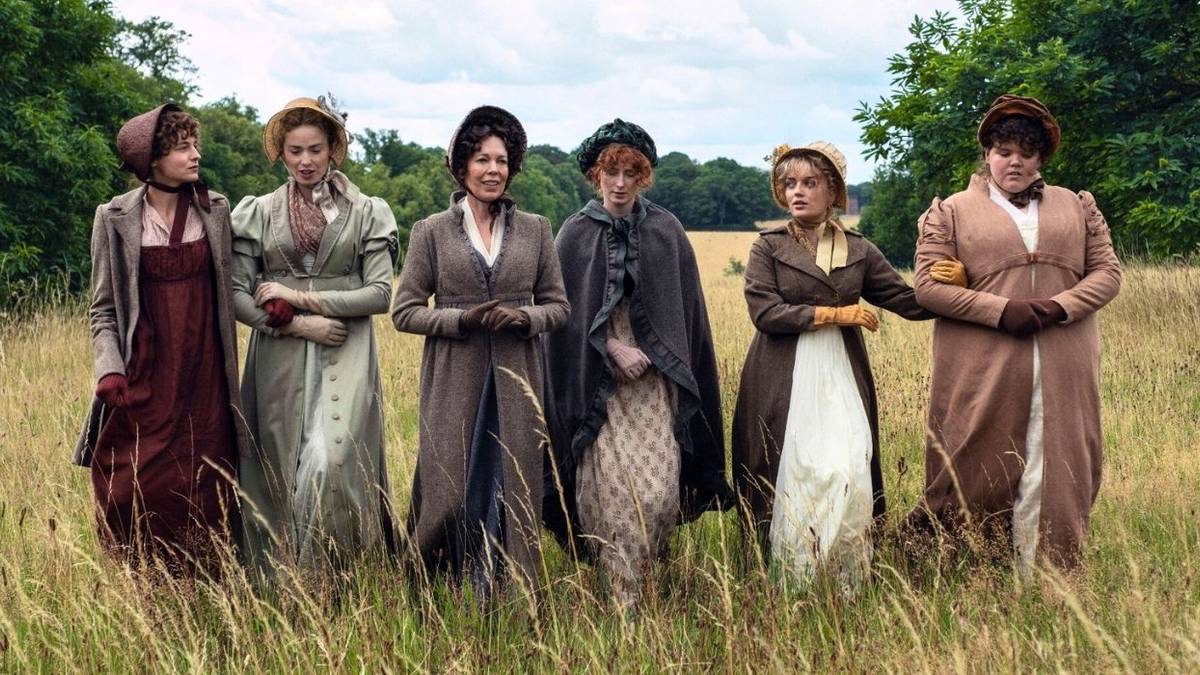 Netflix's Lizzie Bennet and Mr. Darcy Yearn in First 'Pride & Prejudice' Teaser