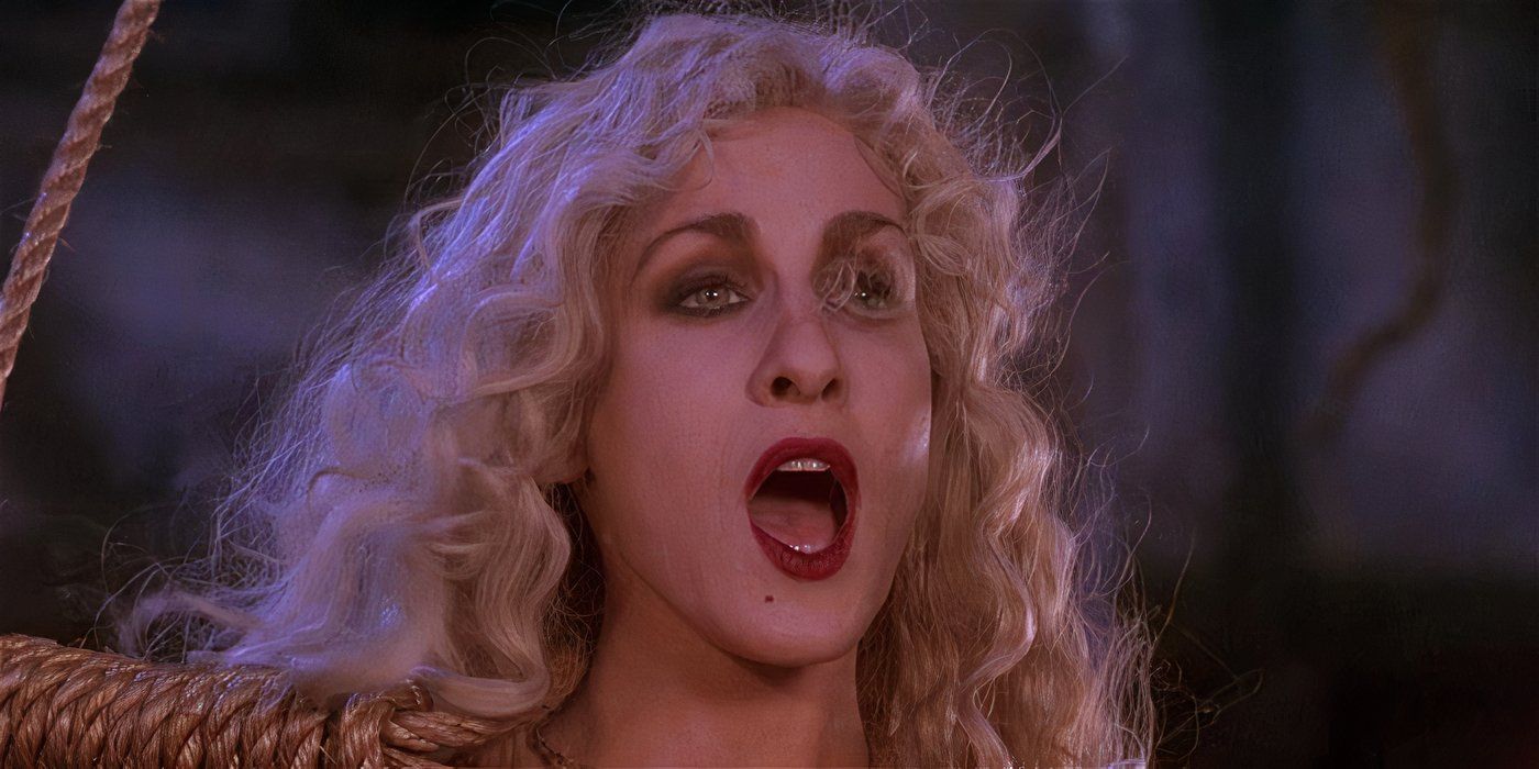 Sarah Jessica Parker with a noose around her in Hocus Pocus