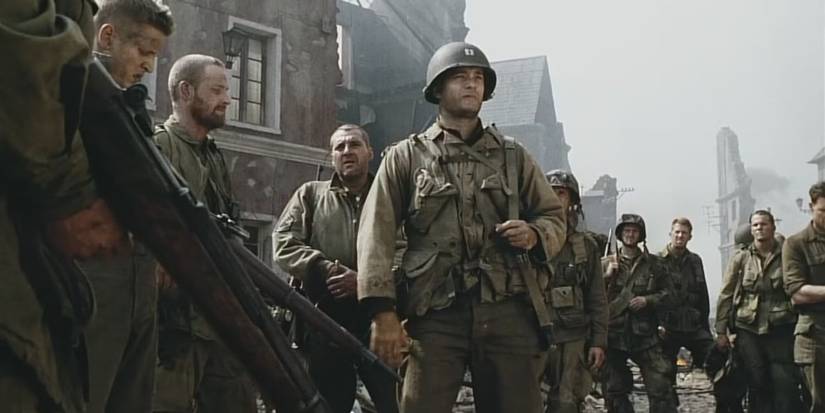 Image from the preparation scene near the end of 'Saving Private Ryan' (1998)