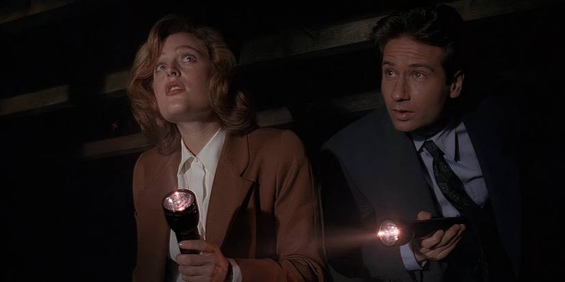 Gillian Anderson as Scully and David Duchovny as Mulder in The X-Files