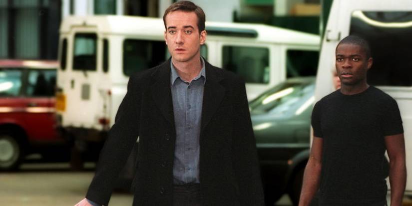 Matthew Macfadyen as British Intelligence officer Tom Quinn standing in a street in Spooks aka MI-5.