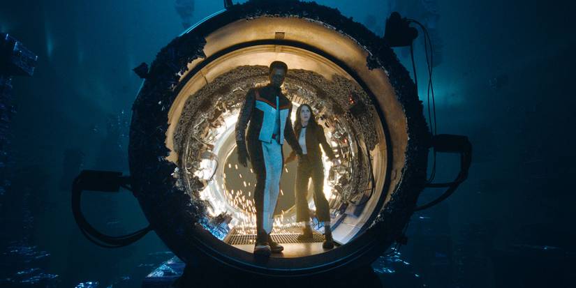 Edi Gathegi and Rachel Brosnahan in Superman