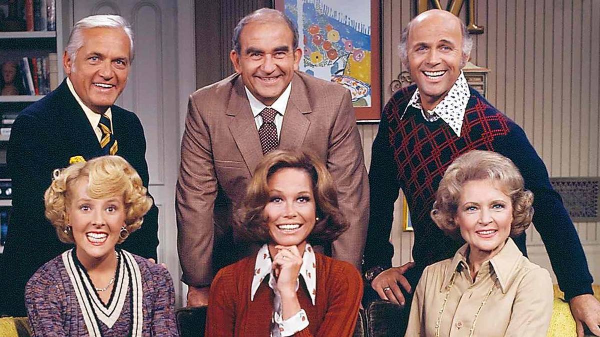 The cast of 'The Mary Tyler Moore Show' together