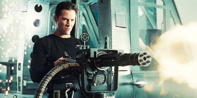 Keanu Reeves, Matrix'te bir minigun ateş ediyor (1999)