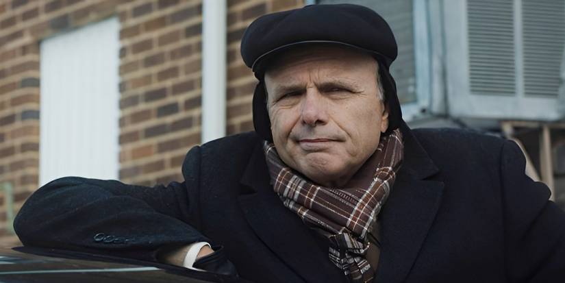 Uncle Frankie (Joe Pantoliano) looking grouchy at the beginning of 'Feast of the Seven Fishes.'