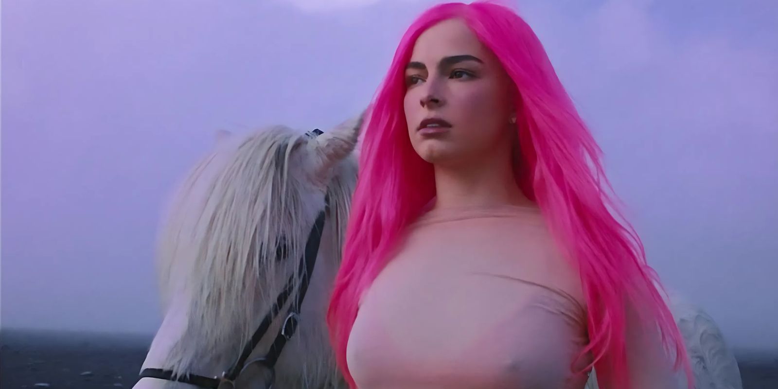 Addison Rae Embraces Her 'It Girl' Era in Sombr’s 