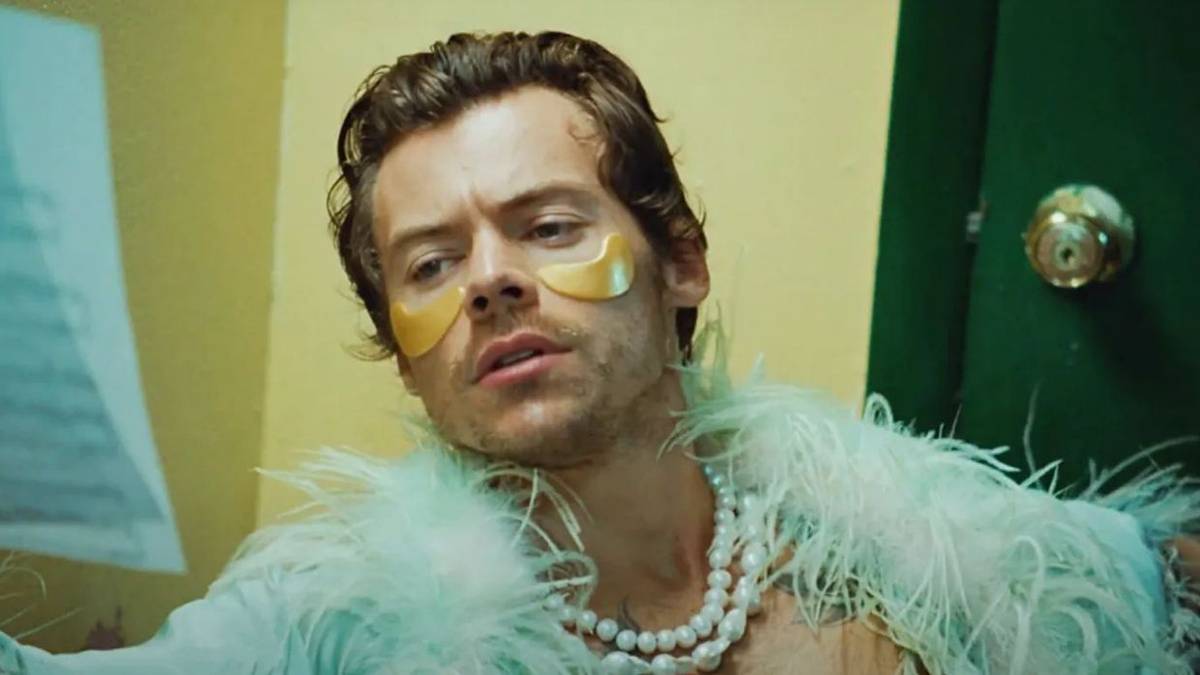 Harry Styles Breaks Spotify Streaming Record With Track From Grammy
