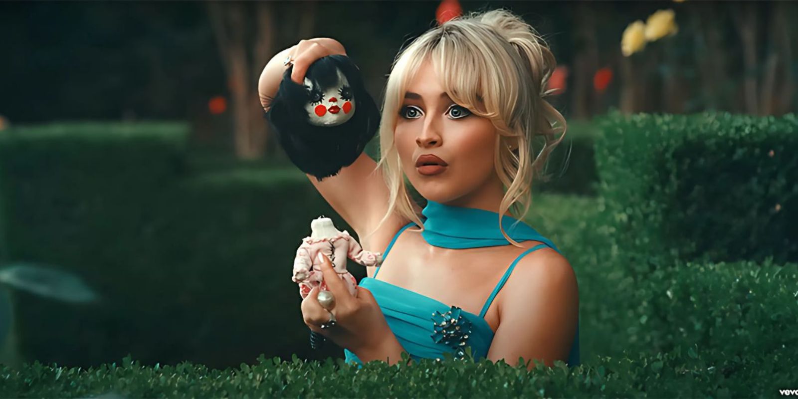 Sabrina-Carpenter-Taste-music-video