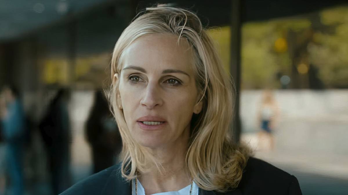 After the Hunt Julia Roberts-1