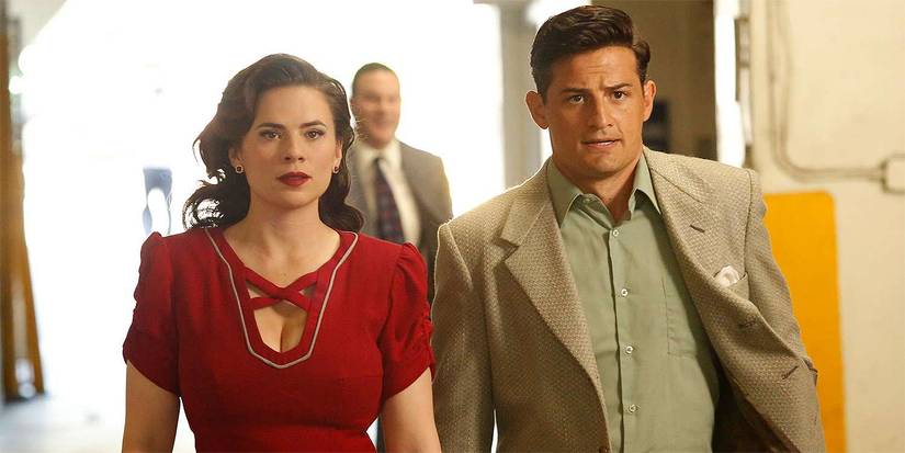 Hayley Atwell next to Enver Gjokaj in Agent Carter