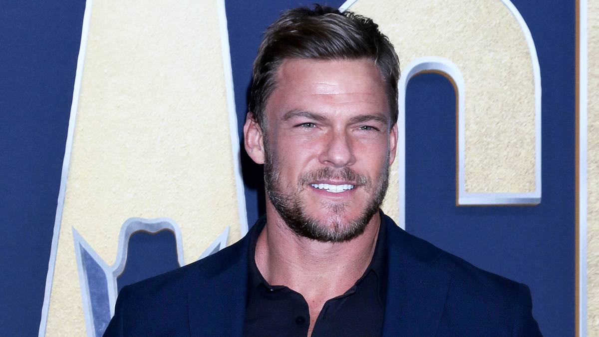 ’Reacher’s Alan Ritchson Boards ‘War Machine’ Director’s New Navy SEAL ...