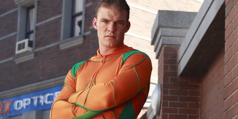 Alans Ričsons kā Aquaman filmā “Smallville”.