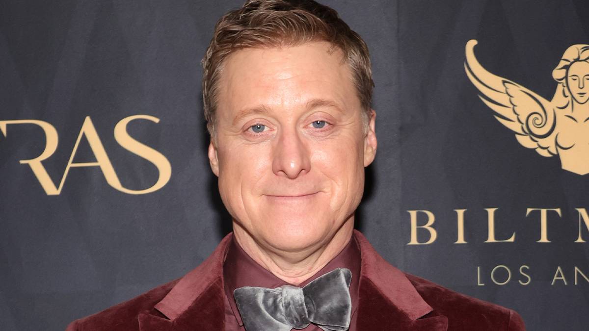 Apple TV's Silo is the hard sci-fi masterpiece revitalizing the genre, with  an intricate dystopia, compelling characters, and expert storytelling., image size:1200x675