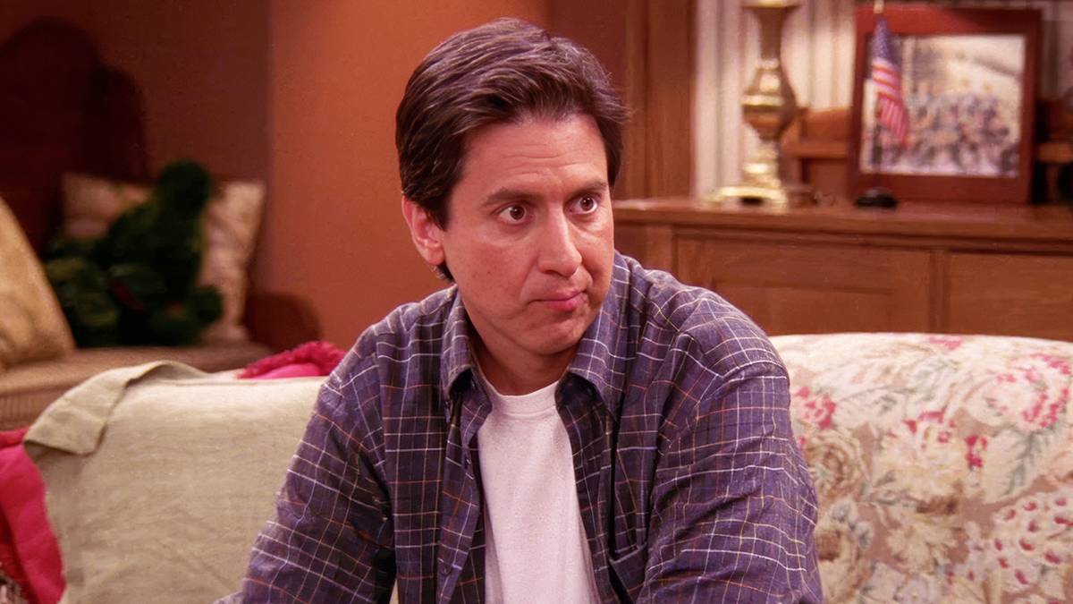 ‘Everybody Loves Raymond' Had 1 Major Sitcom Problem, According to Ray Romano