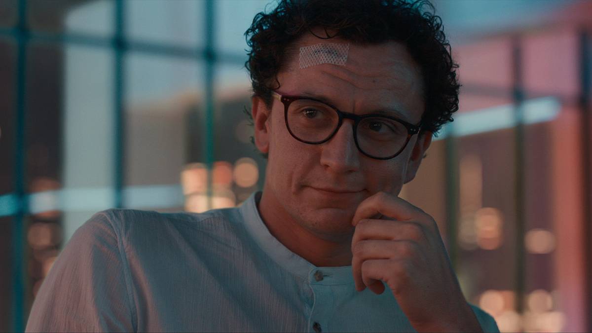 Netflix'in Bodies Dizisi: Zaman Yolculuğu ile Sırlarla Dolu Bir Gerilim