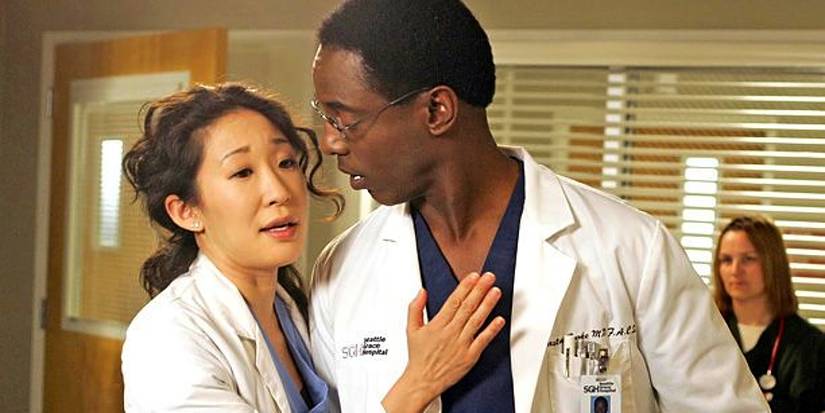 Cristina and Burke talking in close proximity in Grey's Anatomy. 