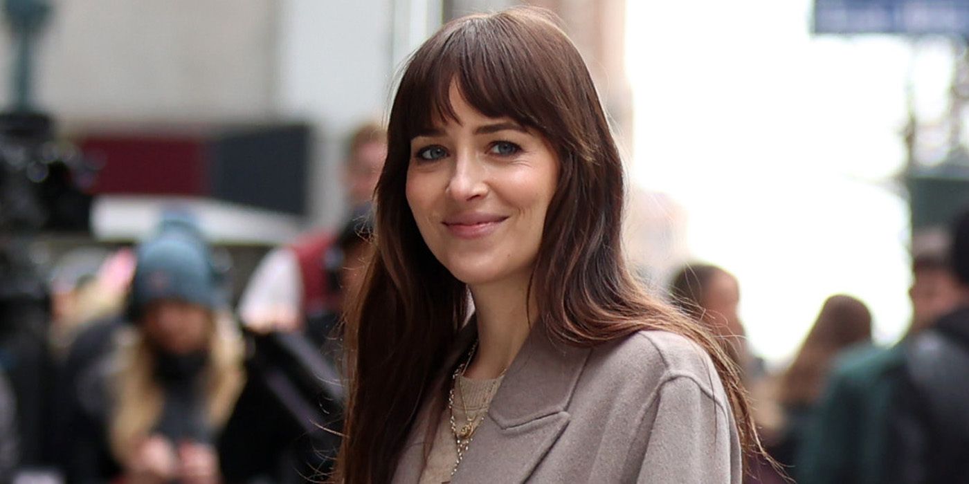 Dakota Johnson Claims Working on This Iconic American Sitcom Was the "Worst Time" of Her Life