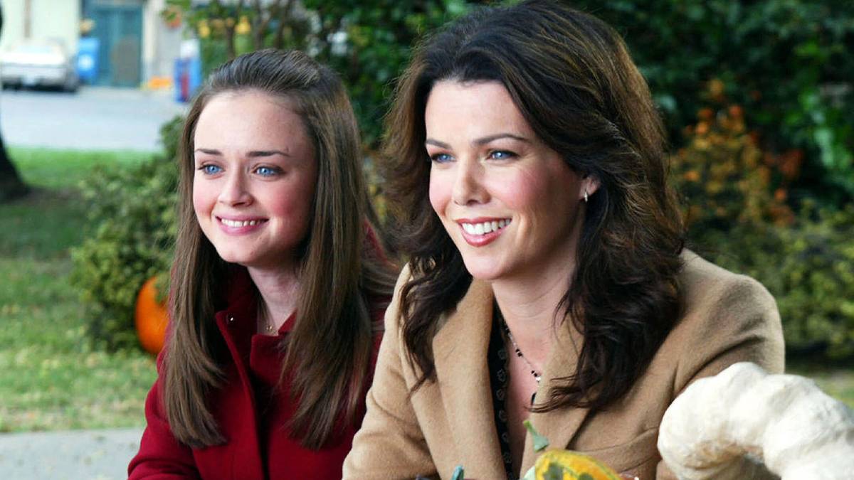 Netflix's 3-Part Series Is Quietly Becoming the Perfect 'Gilmore Girls' Replacement