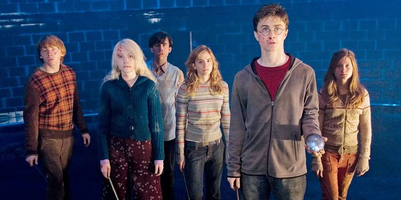 Ron, Luna, Neville, Hermione, Harry, and Ginny in the Department of Mysteries in 'Harry Potter and the Order of the Phoenix'