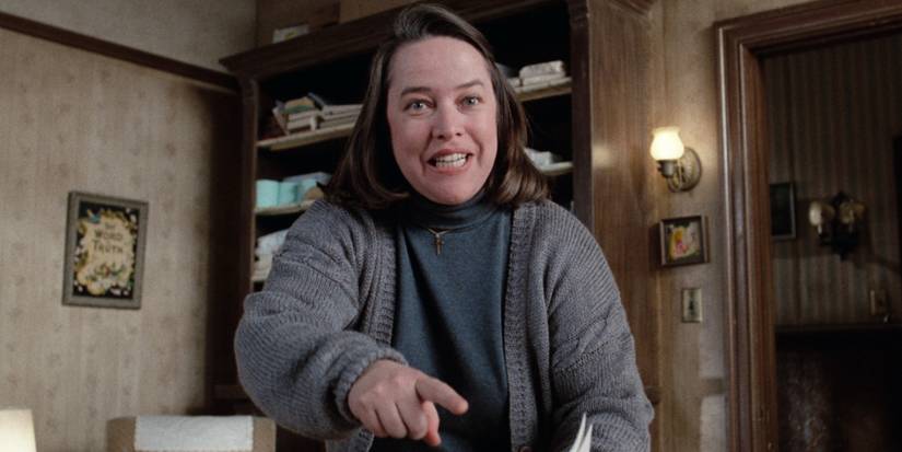 Kathy Bates as Annie Wilkes looking sinister and deranged in Misery (1990).