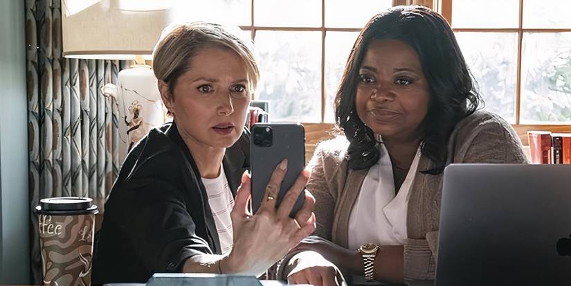 Katherine LaNasa as Micah and Octavia Spencer as Poppy in Truth Be Told