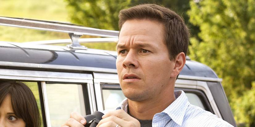 Elliot, joué par Mark Wahlberg, semble inquiet