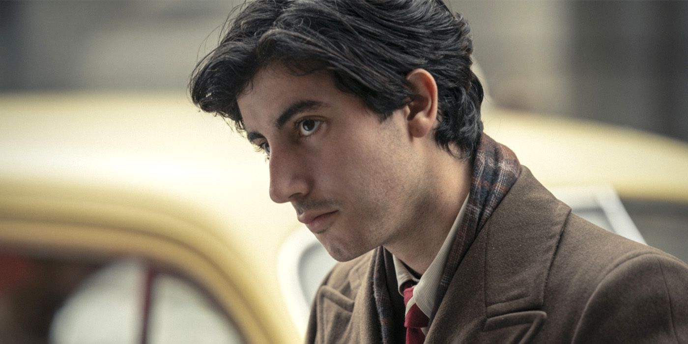 Anthony Ippolito as Al Pacino in The Offer.