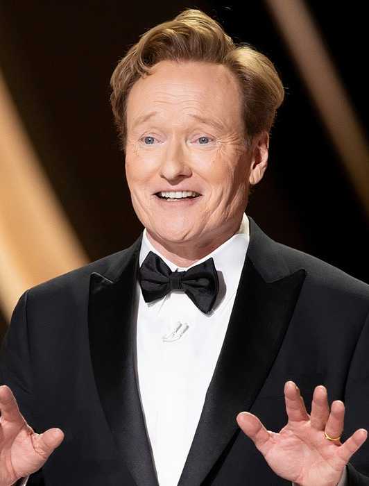 6 Reasons Why Moving the Oscars to YouTube Actually Is Great Conan O'Brien with his hands out at the Oscars