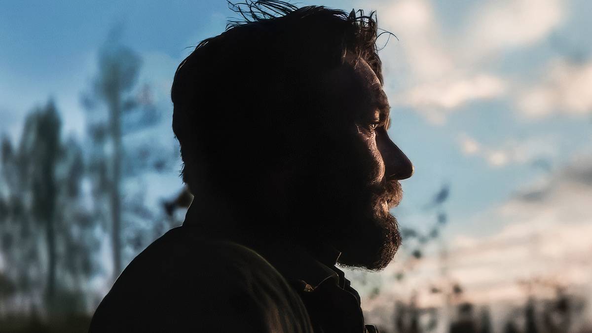 Joel Edgerton in Train-Dreams