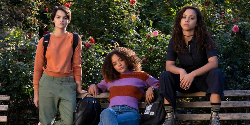 Brianna Hildebrand, Kiana Madeira and Quintessa Swindell in a promo picture for Trinkets.