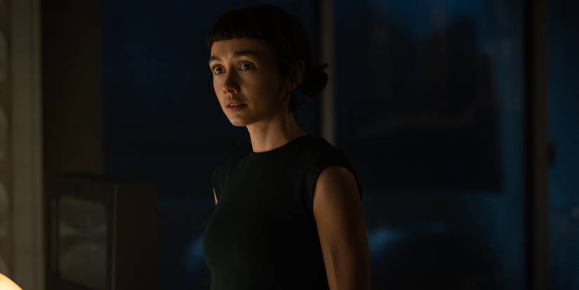 Wendy (Sydney Chandler) parecendo preocupada em 'Alien: Terra'