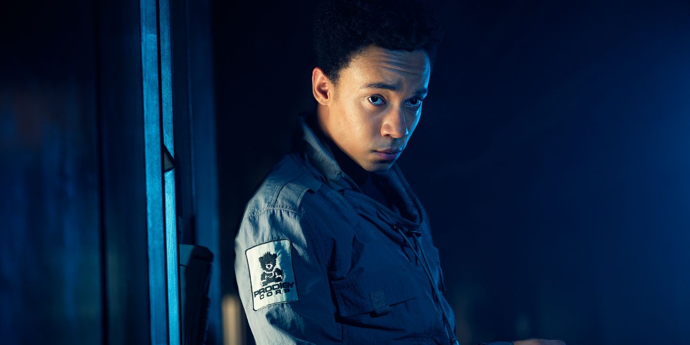 'Alien: Earth's Kit Young Breaks Down Episode 6's Terrifying Lab Sequence: "We Did It All in One Take"