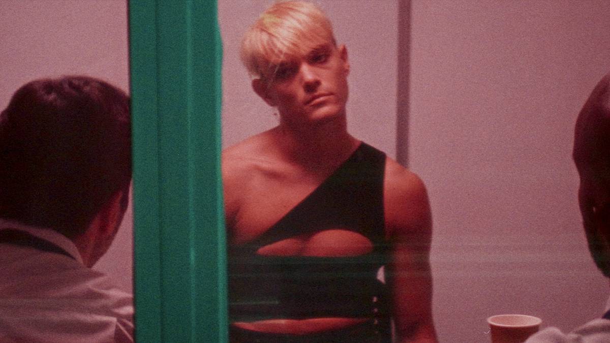 An Alluring Tom Rodgers Is Hauled in for Questioning in New ‘Body Blow ...