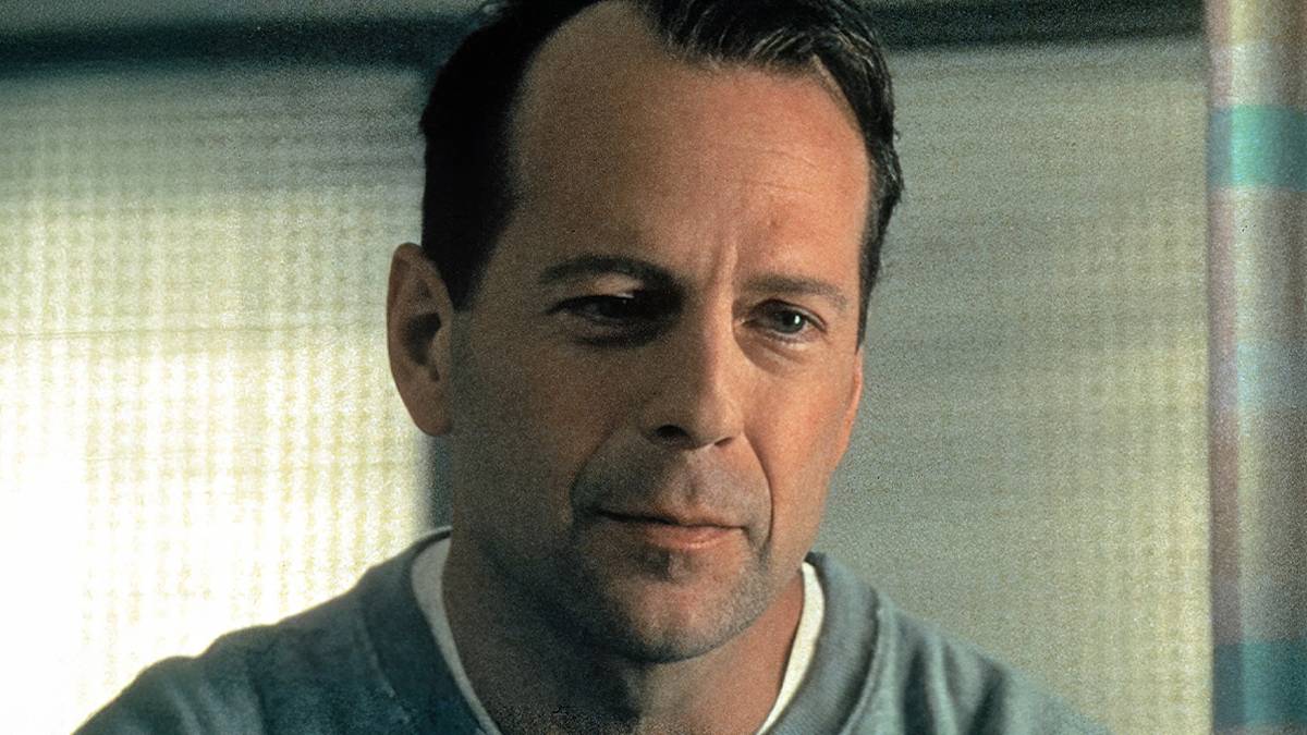Bruce Willis Thriller Disappearing! Fans Race Against Time to Catch 86% RT Classic!