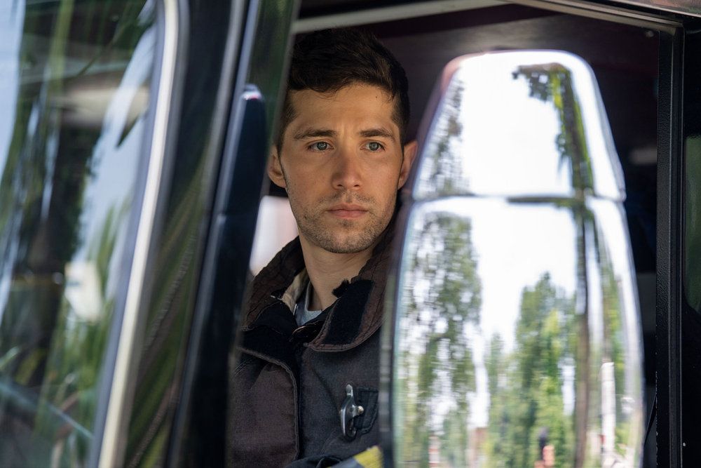 chicago-fire-season-14-episode-1 (11)