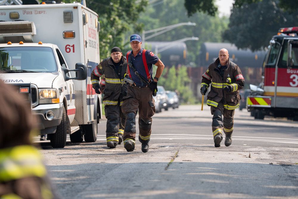 chicago-fire-season-14-episode-1 (17)