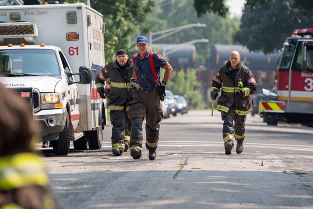 chicago-fire-season-14-episode-1 (17)