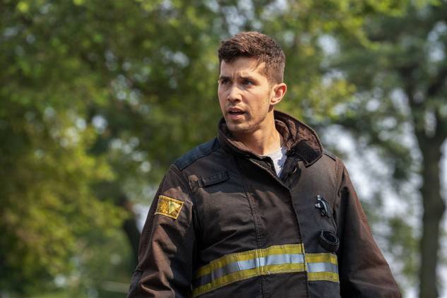 chicago-fire-season-14-episode-1 (20)