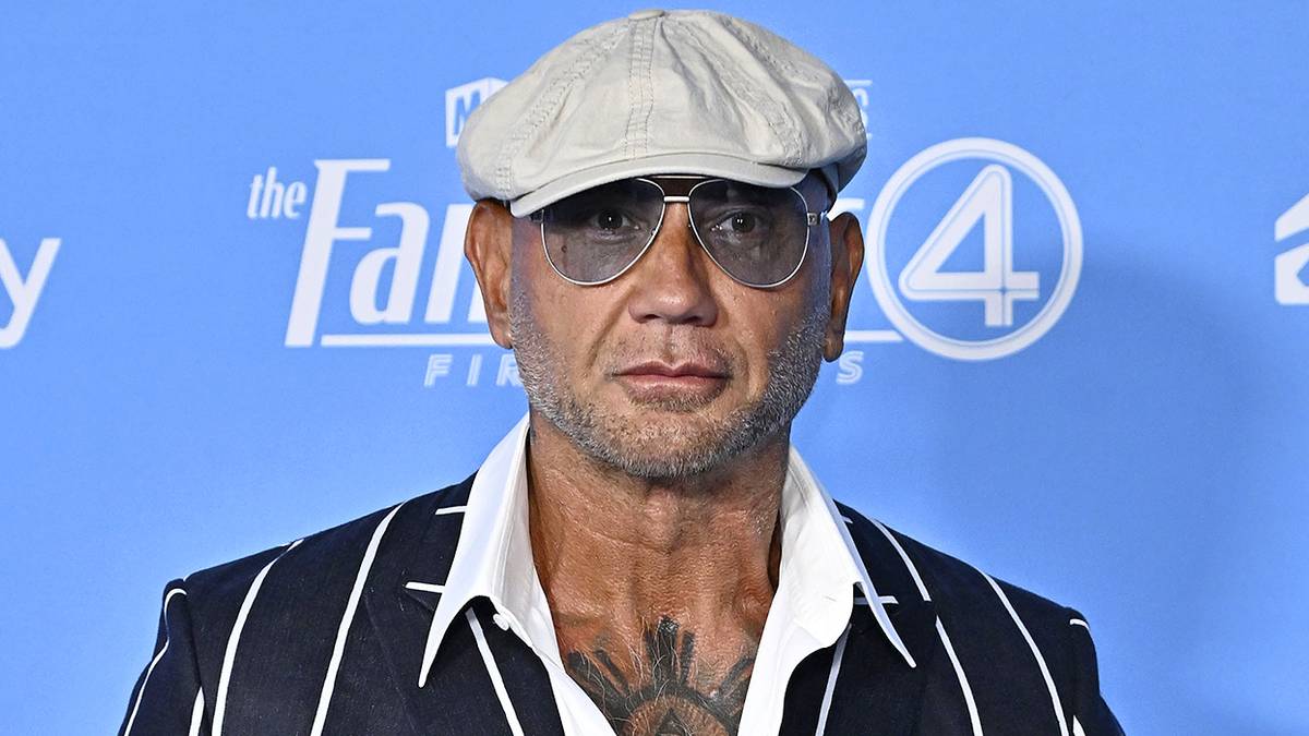 Highlander Reboot Gets 'John Wick' Level Hype from Dave Bautista and Henry Cavill