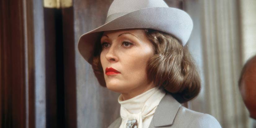 Faye-Dunaway as Evelyn Cross-Mulwray in Chinatown