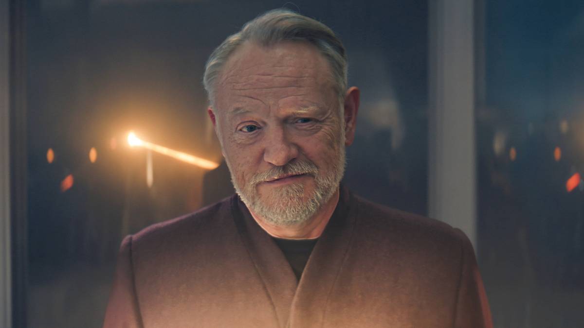 Apple TV’s Most Expensive Sci-Fi Series Is Officially a Streaming Phenomenon