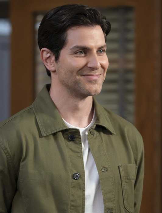 Leonardo DiCaprio and Netflix Are Bringing a Beloved Superhero Back to ...