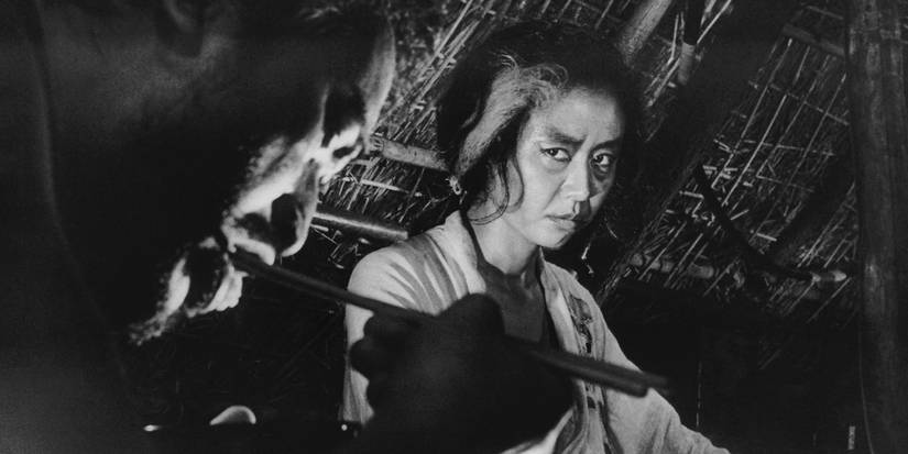 The Mother In Law staring at Hachi in Onibaba