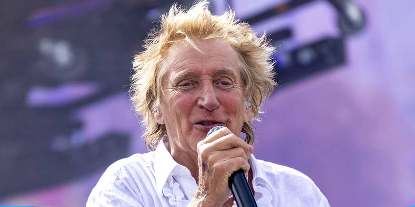 1976 Classic Hit Song Became a Massive Success Despite Controversial Lyrics