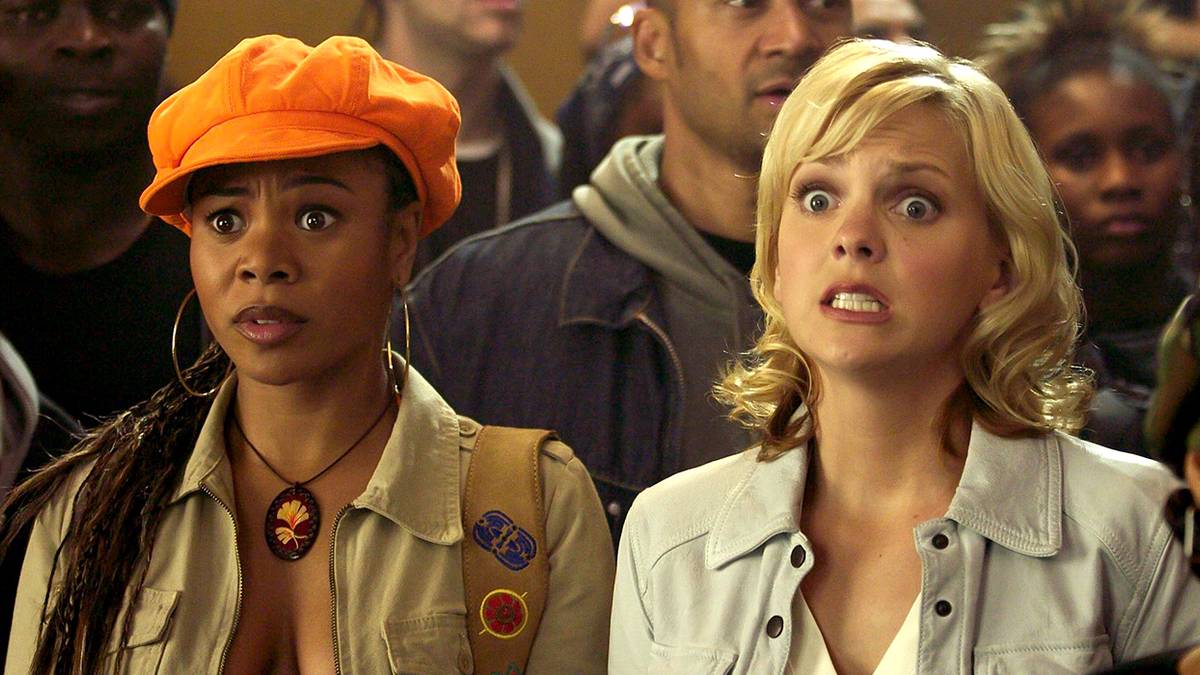 A ‘Scary Movie’ Favorite’s Remake of a Kurt Russell Rom-Com Is Streaming for Free A ‘Scary Movie’ Favorite’s Remake of a Kurt Russell Rom-Com Is Streaming for Free