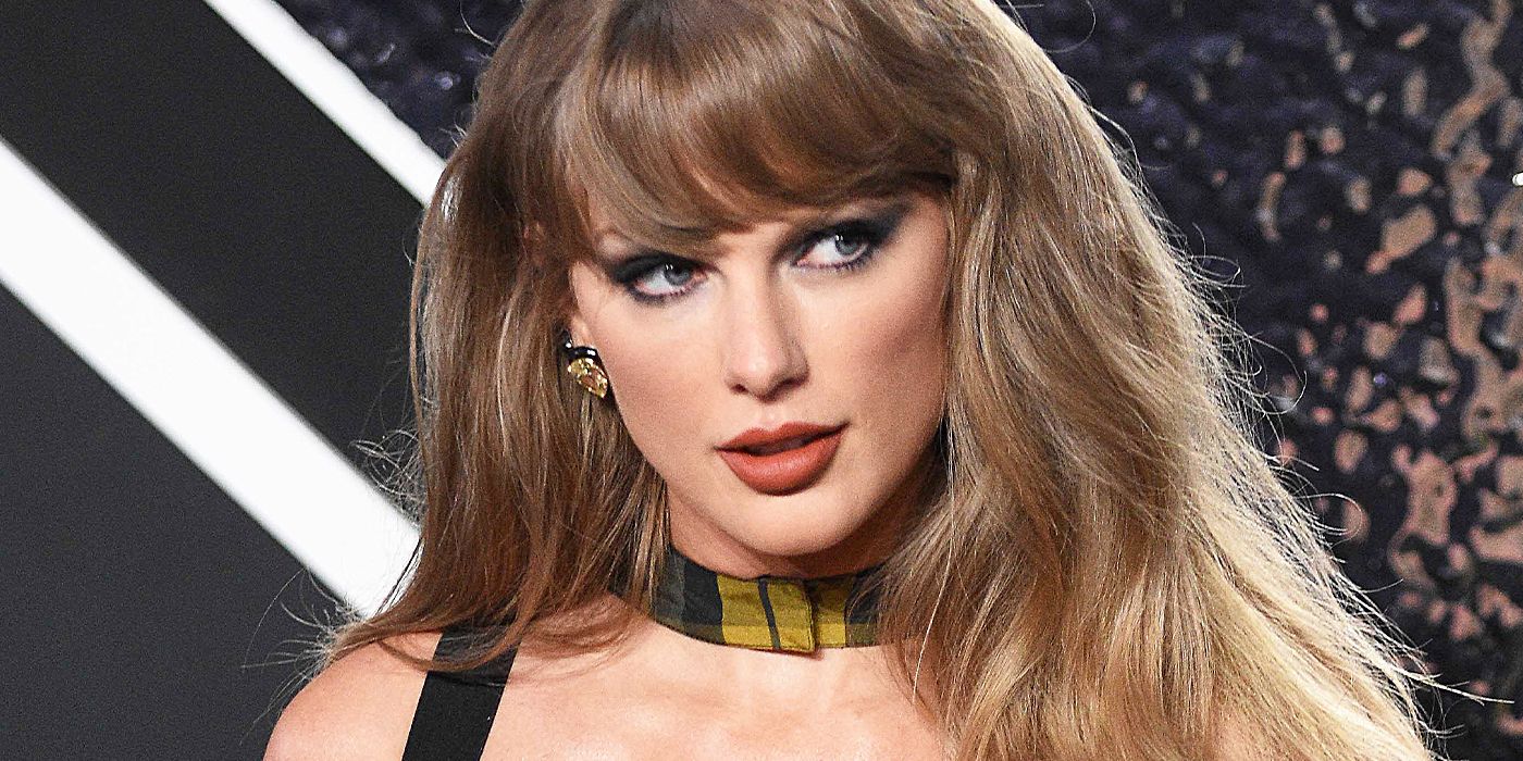 Yes, Taylor Swift and Travis Kelce Are Engaged, but What We Really Need Is the Singer To Host 'SNL' Again