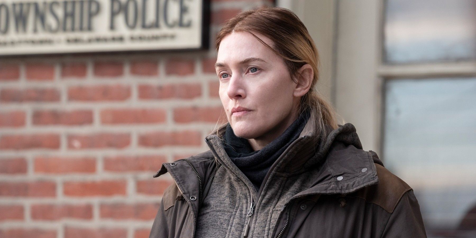 Kate Winslet's 95% RT Crime Drama Is Back on Streaming Charts Thanks To Its Replacement