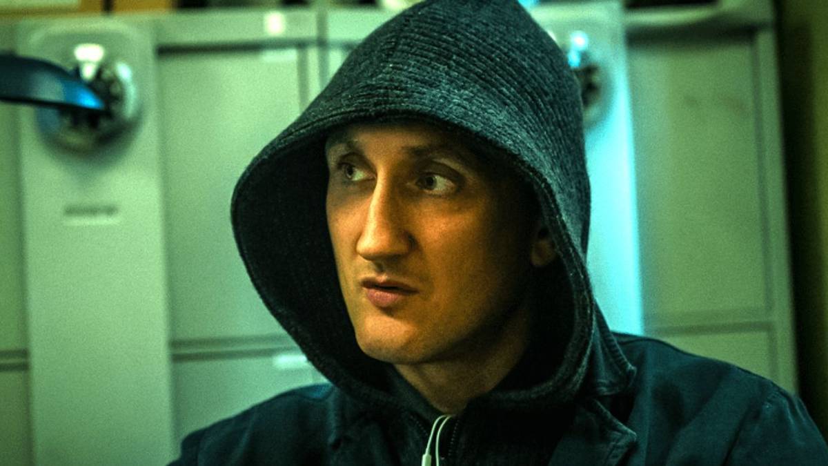 Apple TV's 6-Part Spy Thriller Is a Rare Streaming Gem With Zero Bad Episodes
