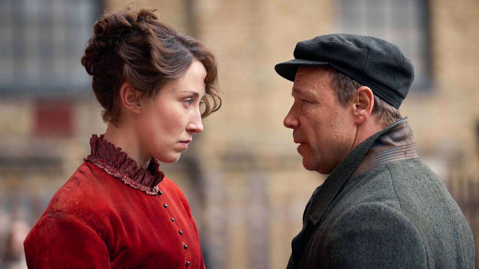 Erin Doherty and Stephen Graham in A Thousand Blows